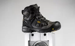 Keen Men's Dover 6" Waterproof (Carbon-Fiber Toe) | Magnet/Black -Fashion Shoes 1021469 PDP TopImage