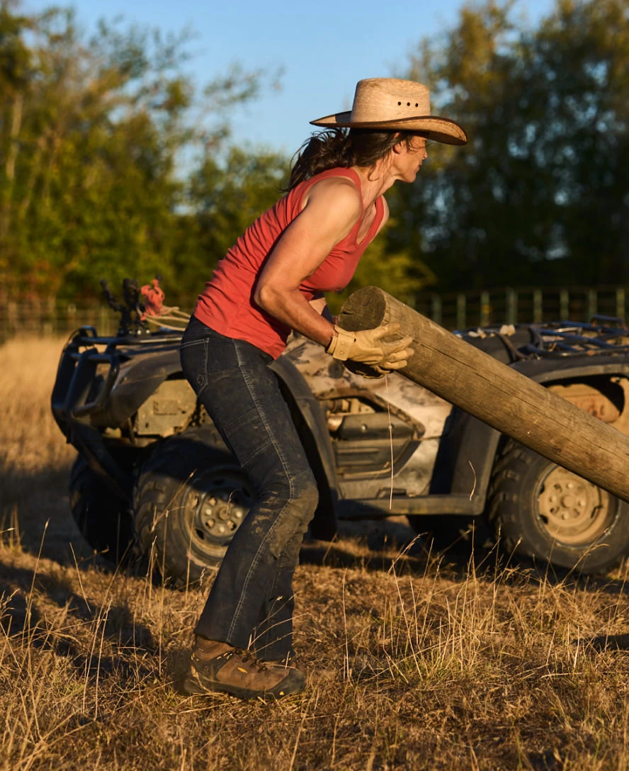 Keen Women's Dover 6" Waterproof Boot (Carbon-Fiber Toe) | Dark Earth/Black 6 Keen Women's Dover 6" Waterproof Boot (Carbon-Fiber Toe) | Dark Earth/Black - Image 6