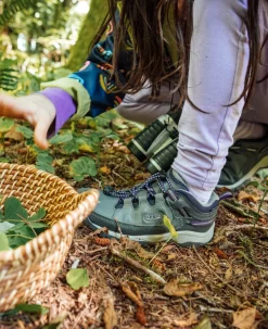 Keen Big Kids' Targhee Waterproof Shoe | Coffee Bean/Bison -Fashion Shoes BigKidsTargheeLow LifestylePDPRight