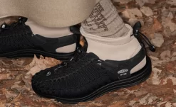 Keen Men's UNEEK High Top X HYKE | Hyke Timberwolf -Fashion Shoes Lifestyle1Mens 1027974