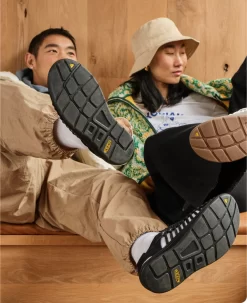 Keen Men's UNEEK | Tortoise Shell/Red Carpet 13 Keen Men's UNEEK | Tortoise Shell/Red Carpet -Fashion Shoes MUNEEKOGLifestylePDPRight 1 c36ce02c 0db4 4dfc a19b 285190cf5784