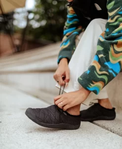 Keen Women's Howser III Slide | Black/Black 12 Keen Women's Howser III Slide | Black/Black -Fashion Shoes WHowserIIISlideLifestylePDPLeft 3e14dc08 86dc 43e5 95b5 bfa97432cacf