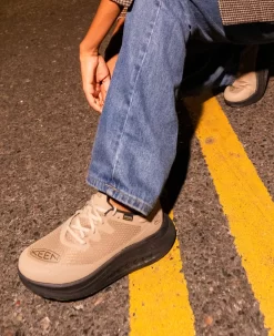 Keen Women's WK400 Waterproof Walking Shoe | Triple Black 15 Keen Women's WK400 Waterproof Walking Shoe | Triple Black -Fashion Shoes WK400 lifestyle WP Womens 2 de5c3da2 f02a 4434 939d 96184e674fba