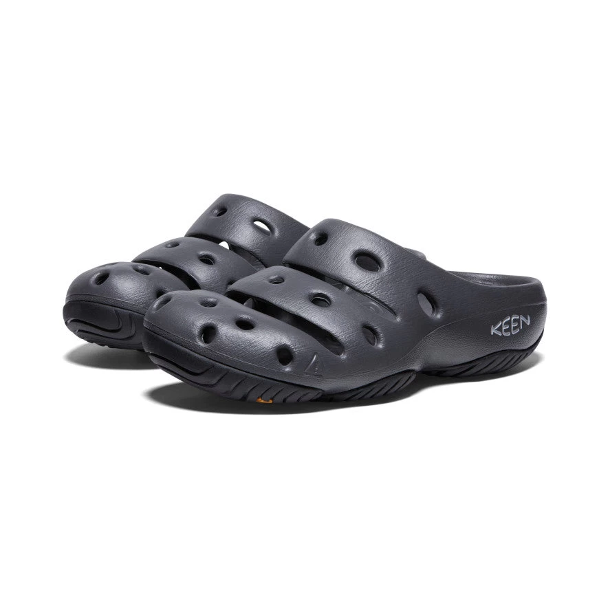 Keen Women's Yogui Clog | Magnet/Black 2 Keen Women's Yogui Clog | Magnet/Black - Image 2
