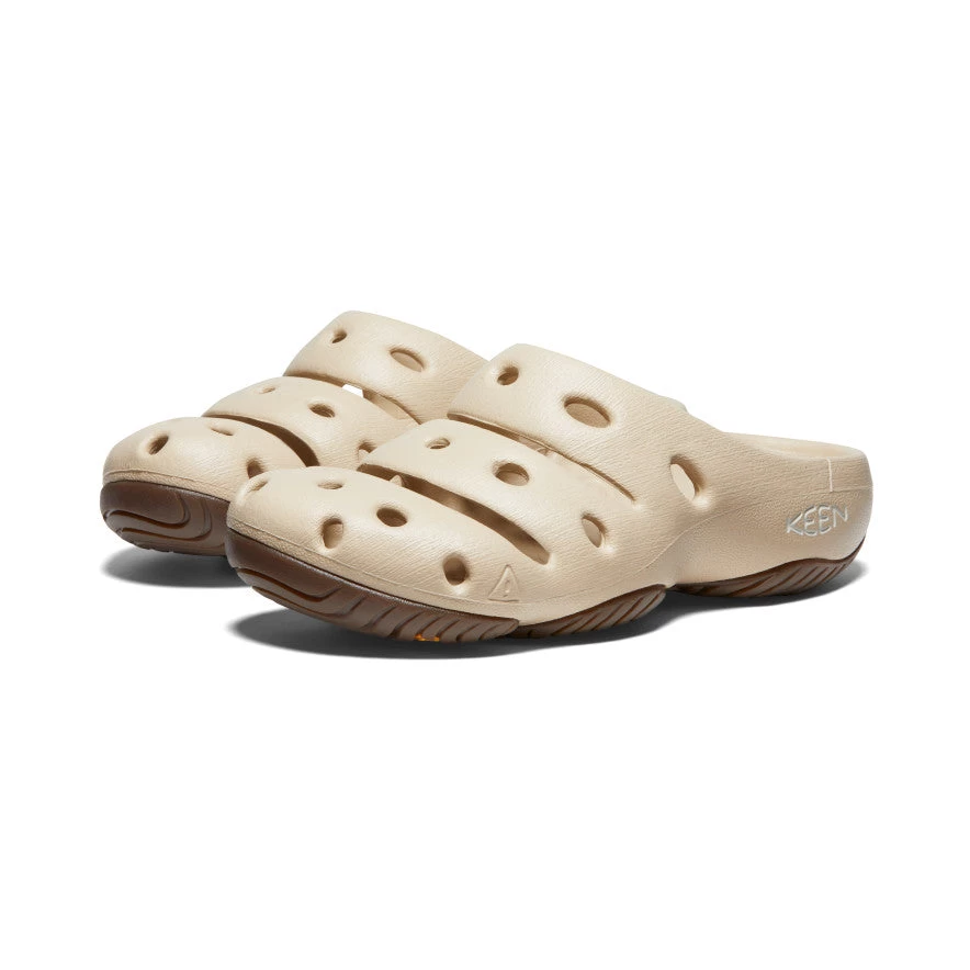 Keen Women's Yogui Clog | Safari/Silver Birch 2 Keen Women's Yogui Clog | Safari/Silver Birch - Image 2