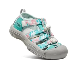 Keen Little Kids' Newport H2 | Camo/Pink Icing -Fashion Shoes e67124084bf0d7670383b4ef3b715dc1820bfc61