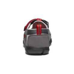 Keen Big Kids' Seacamp II CNX | Magnet/Drizzle -Fashion Shoes e94547f5d772442f46f0dbf5a126090fb9046751